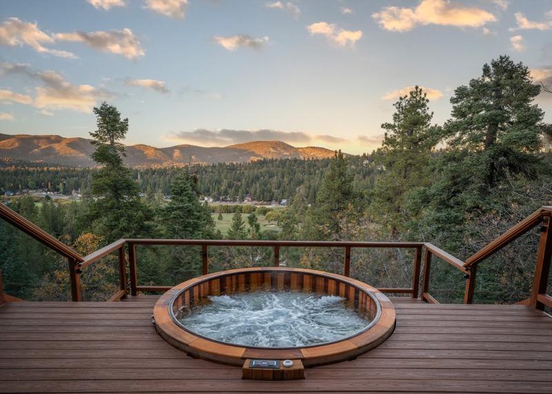Double Wall Maine Cedar Hot Tub
