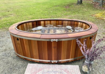 2 person cold molded hot tub