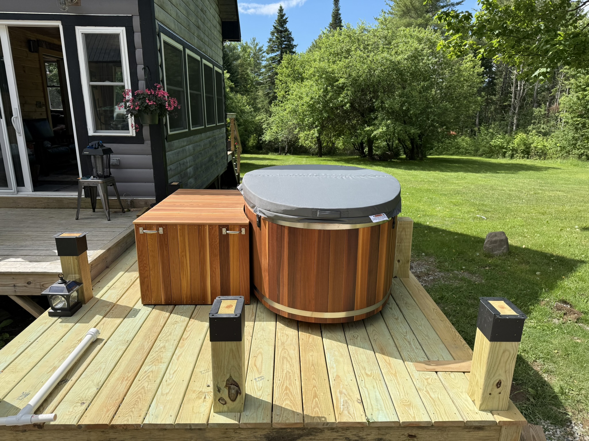 2 person cold molded hot tub